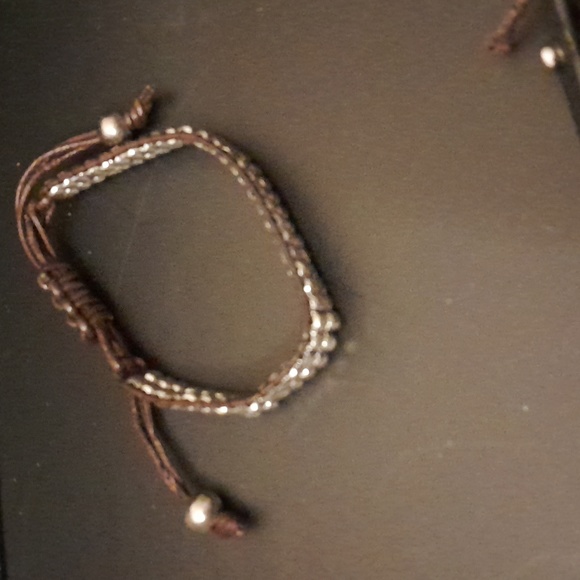 Adjustable bracelets - Picture 4 of 5